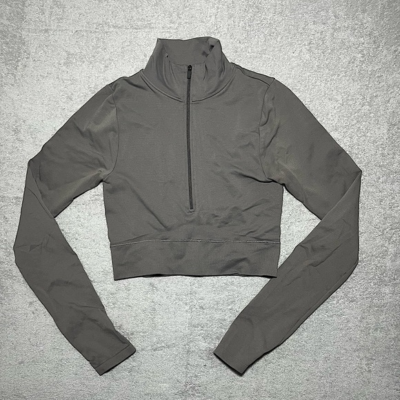 Garage Cropped Quarter Zip - Picture 1 of 4